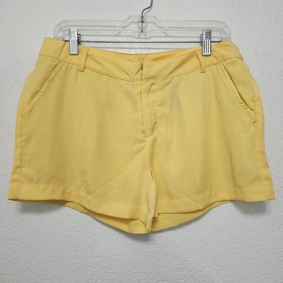 NWT LAmade Shorts Lightweight Tencel Bright Yellow w/ Aqua Blue Trim Size Medium - Picture 1 of 8
